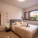 Villaelena Holiday home *