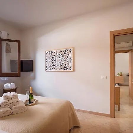 Villaelena Nyaraló Marittima